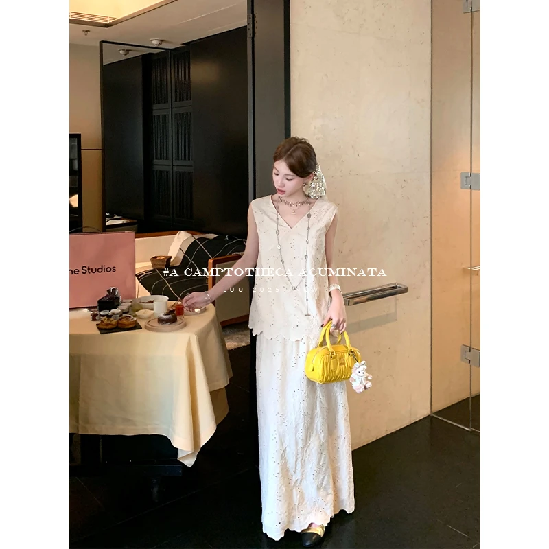 LUU桃喜儿/粉色温柔纯棉套装连衣裙女夏无袖上衣绣花半身裙两件套