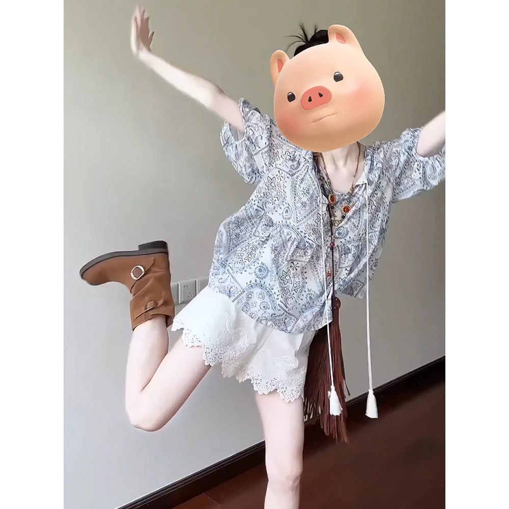 夏季新款时尚气质蓝色海岛风印花宽松小衫蕾丝短裤套装洋气衣服女