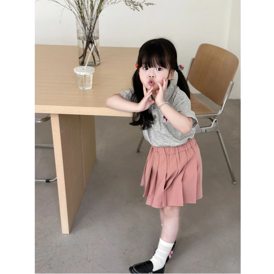 壹妈韩版童装女童夏季套装洋气儿童灰色polo领短袖上衣粉色百褶裙
