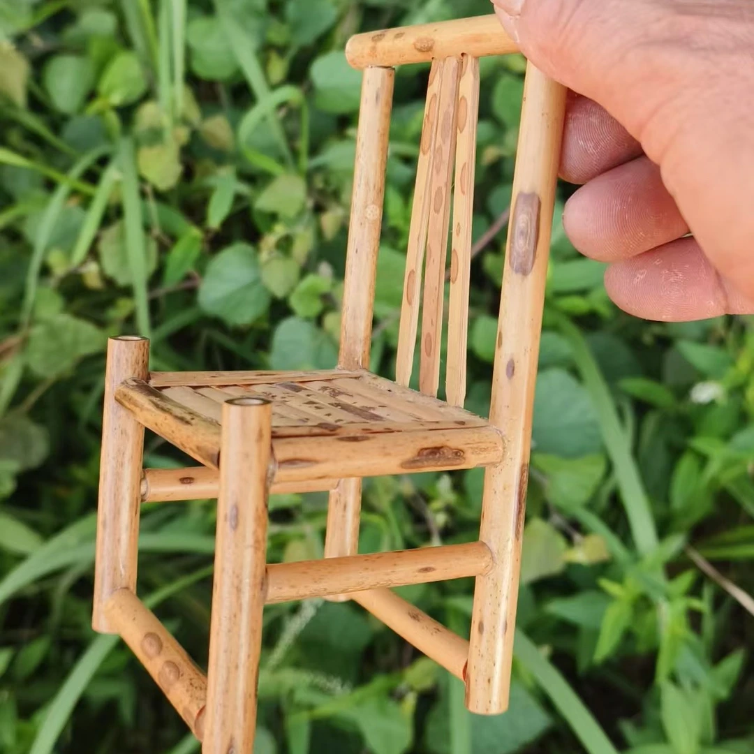 梅鹿手工制成手机支架。