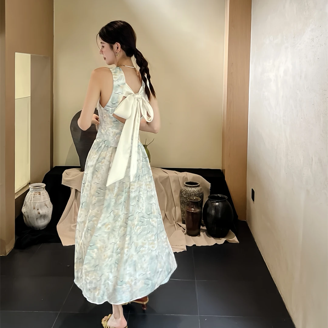 GOODMOOD法式肌理感提花收腰蝴蝶镂空细带吊带连衣裙尤莱特平价