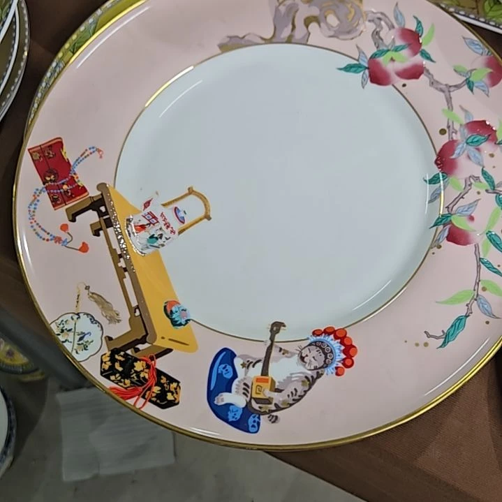 赞***英瓷片微瑕奥维10.5一个大盘66666