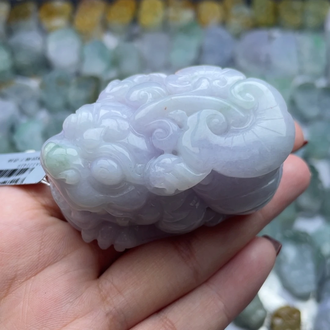 翡翠颈饰未镶嵌貔貅