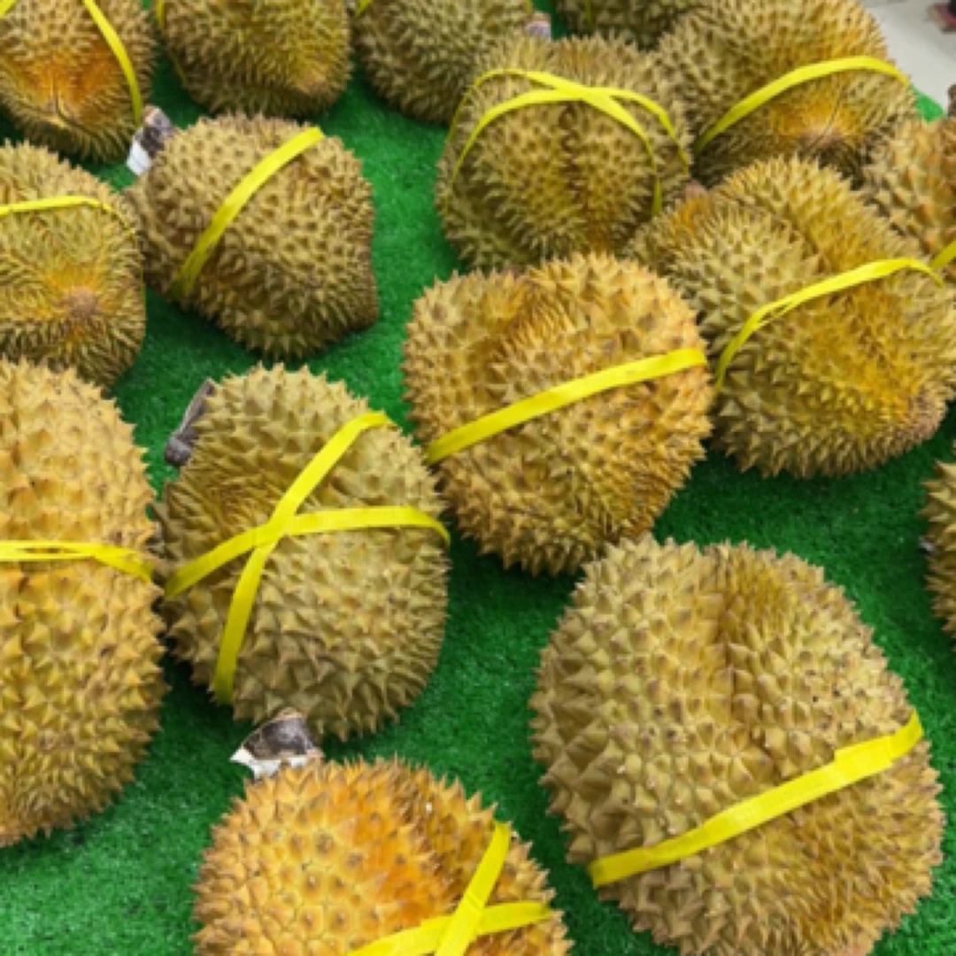 泰国树熟金枕新鲜榴莲7.1斤到7.5斤核小肉大金枕泰国