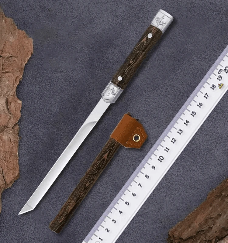 小莹叨叨D2户外多功能钥匙扣小刀便携全钢开快递高颜值创意钥匙扣