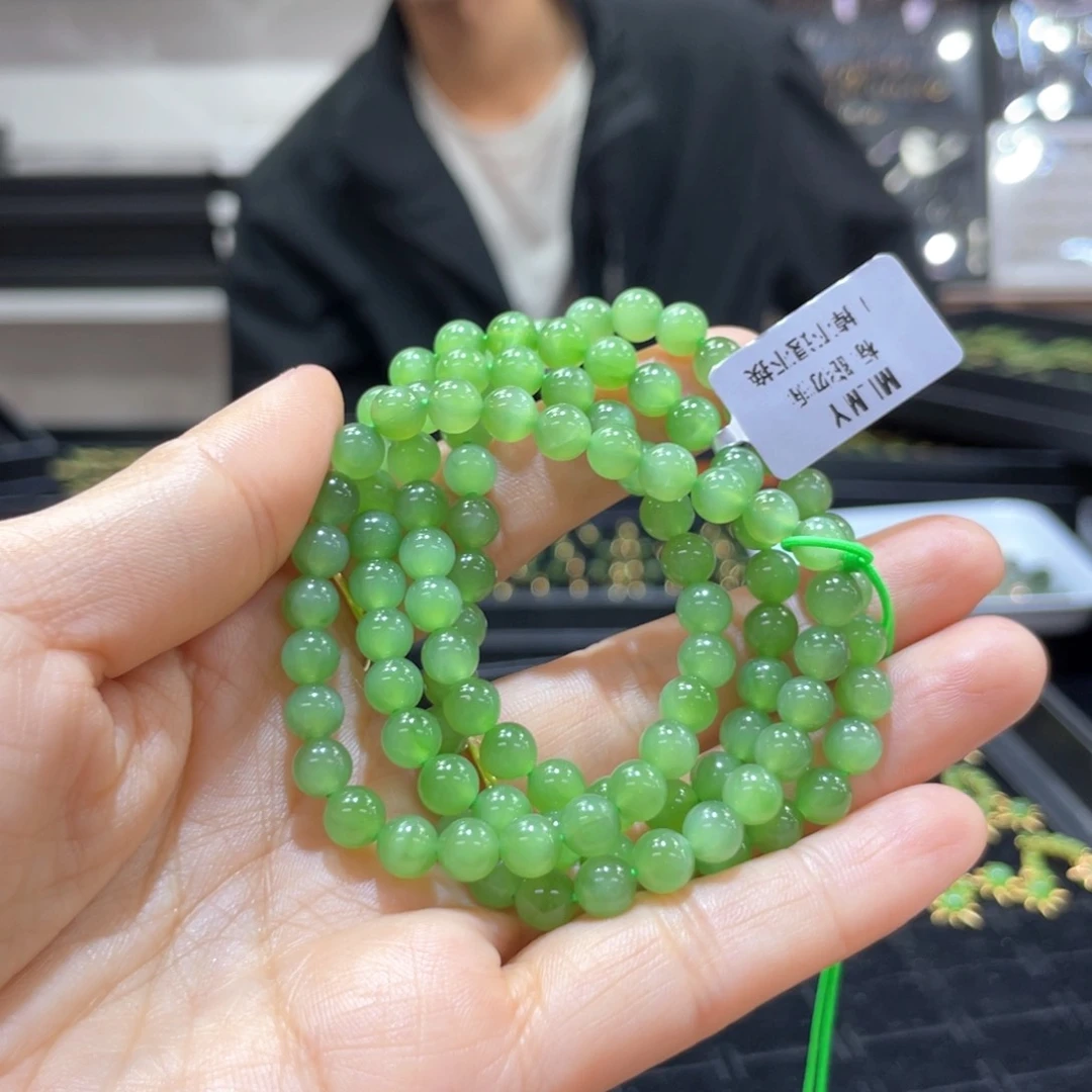 和田玉未镶嵌颈饰卡6