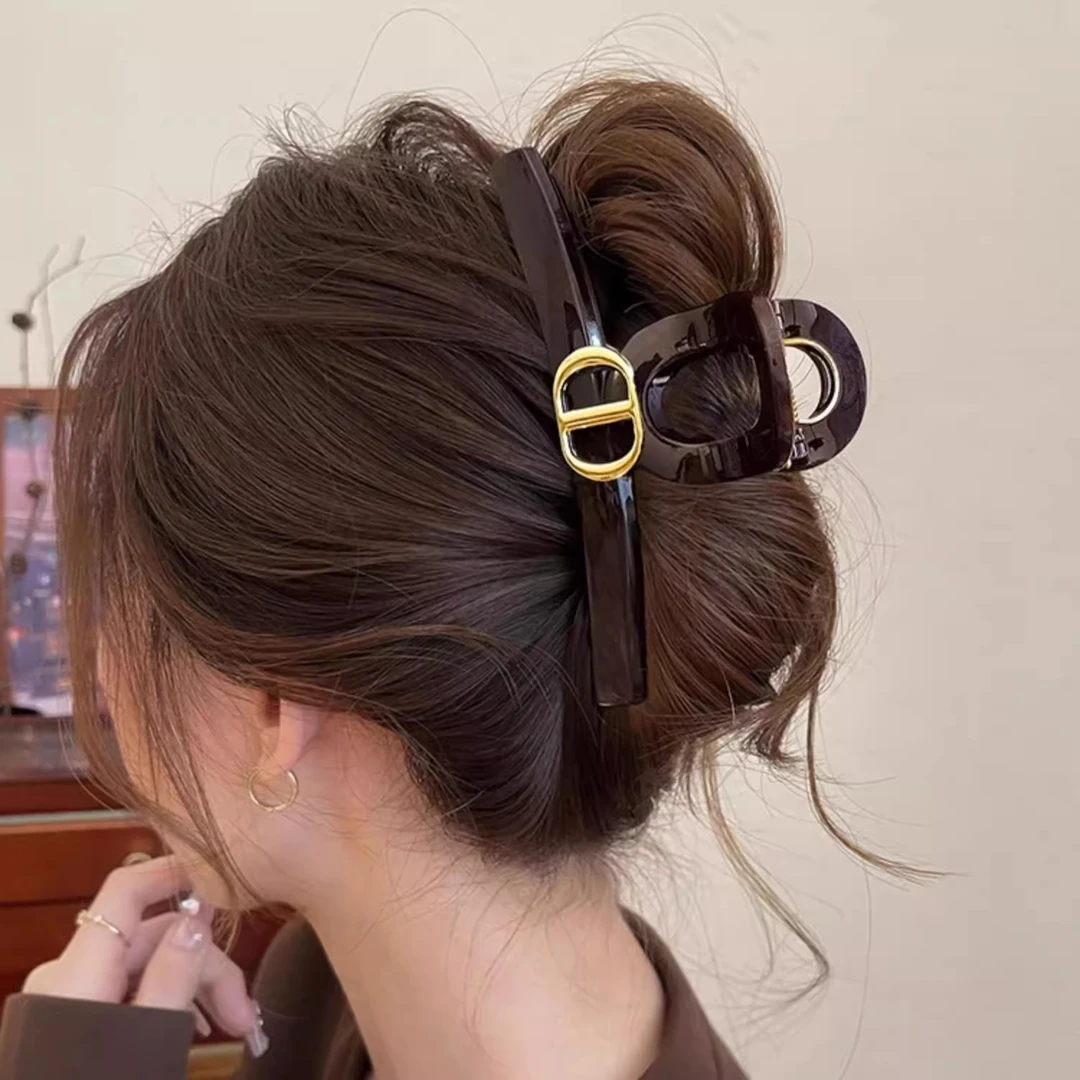 2025新款大号13cm巧克力色抓夹女感鲨鱼夹后脑勺盘发发夹发卡