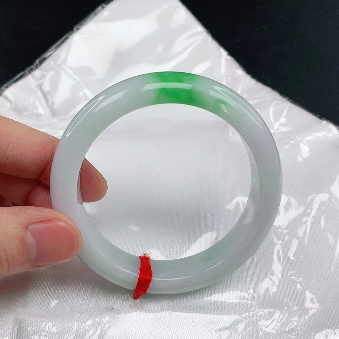 翡翠手镯未镶嵌圈54.5。0A04