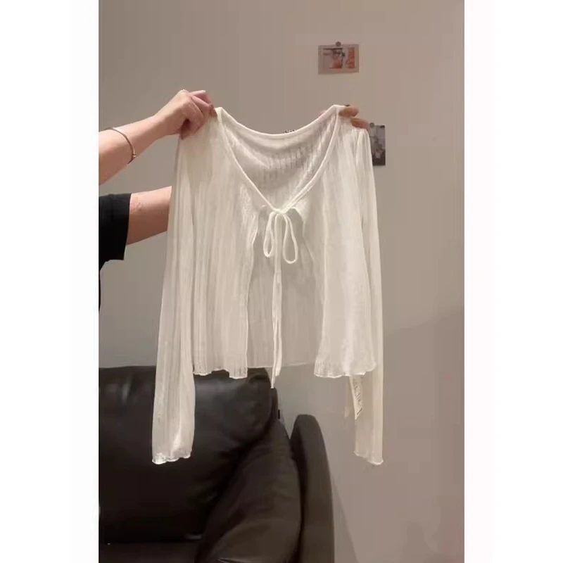 大码胖mm白色冰丝防晒开衫吊带连衣裙外搭薄款巨显瘦上衣外套罩衫