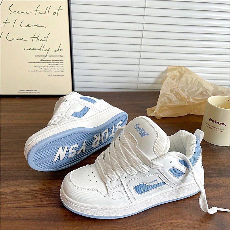 易少年 情侣美式复古板鞋女面包鞋学生运动鞋2025秋季新款小白鞋