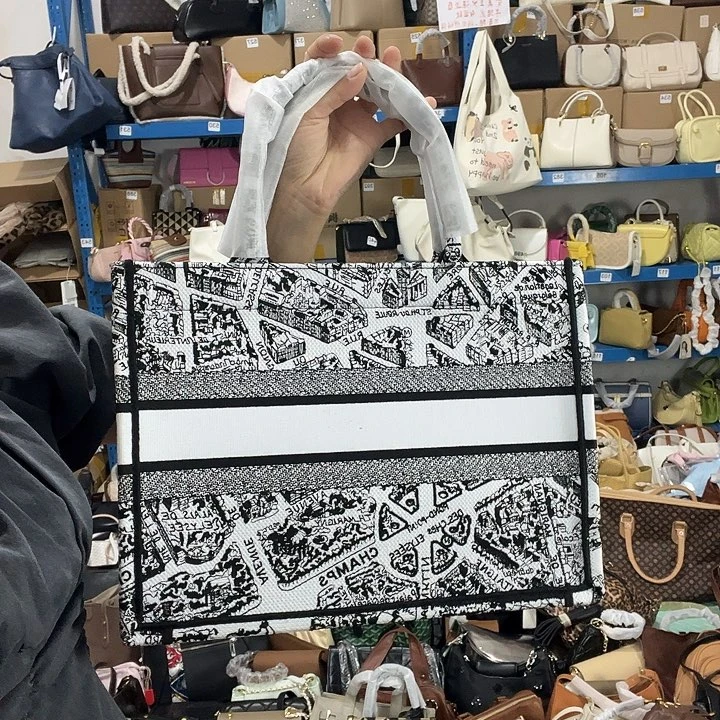 塑料156健健康康平平安安