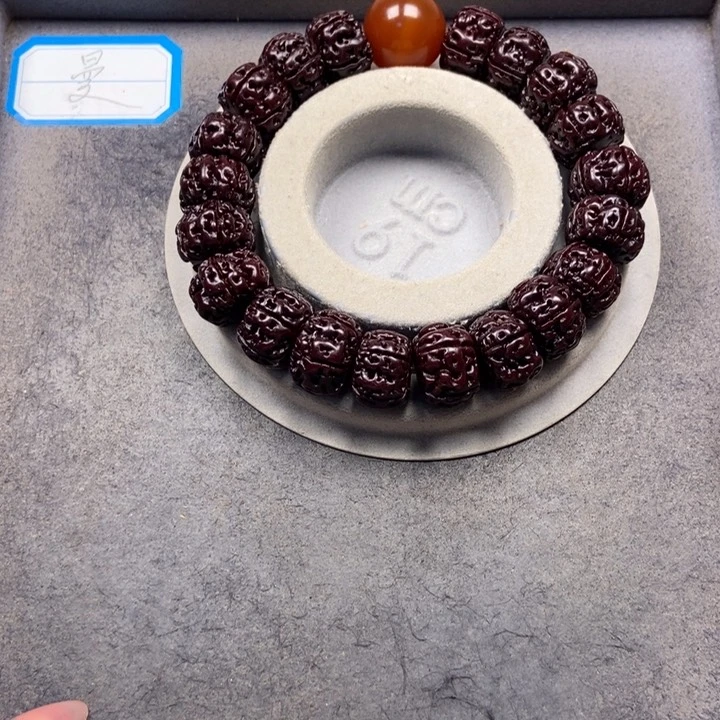 金刚菩提吊坠菩提