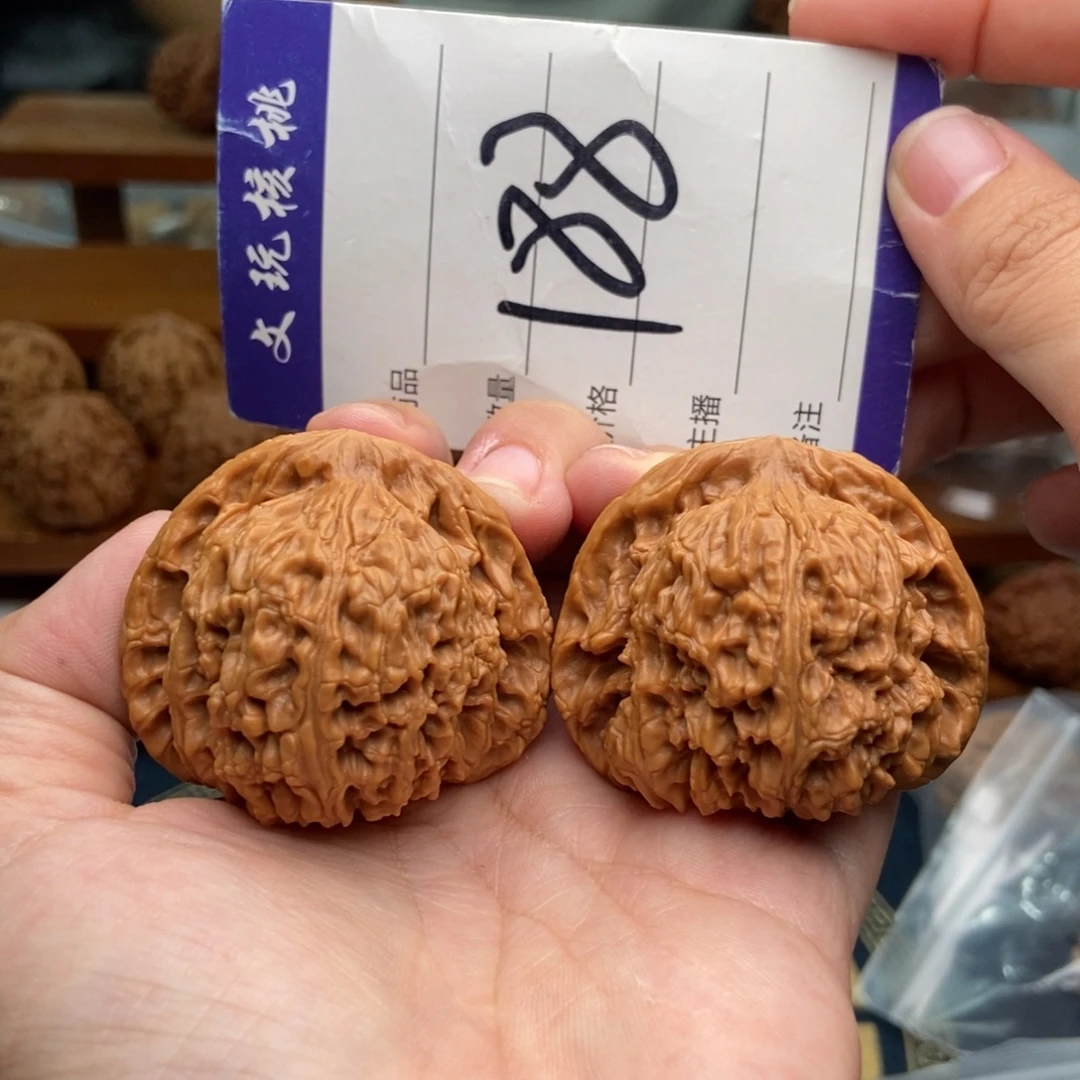 把件文玩核桃45三角疆