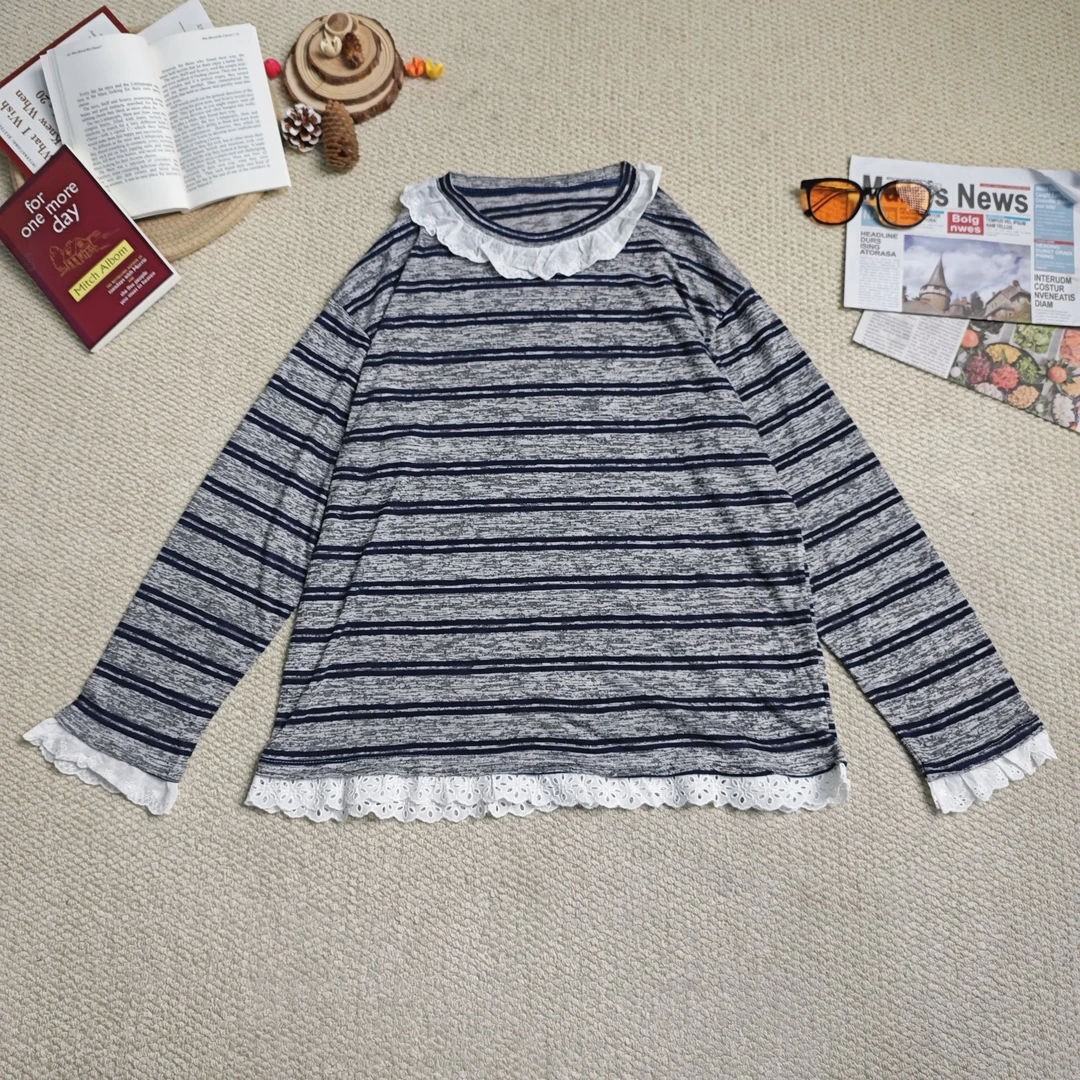 202早春新款休闲时尚百搭条纹拼蕾丝打底长袖T恤9228