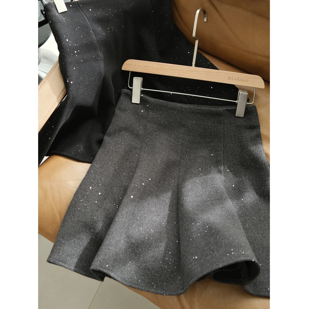 俏皮减龄亮片短裙 立体裁剪高腰显瘦气质蓬蓬裙 毛呢裙短款a字裙