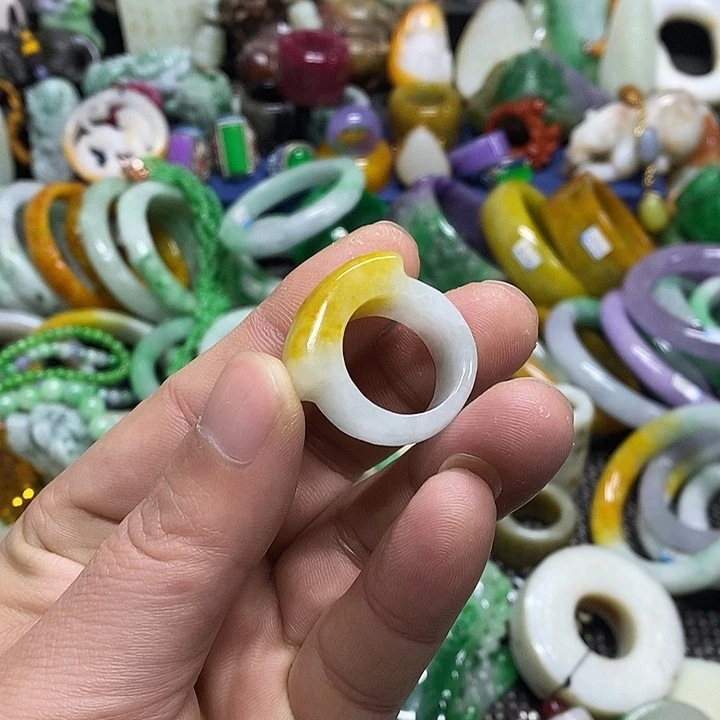 颈饰未镶嵌翡翠缅甸翡翠首饰配饰