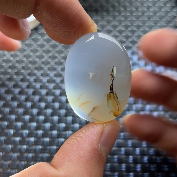 俺***下玛瑙/玉髓未镶嵌颈饰