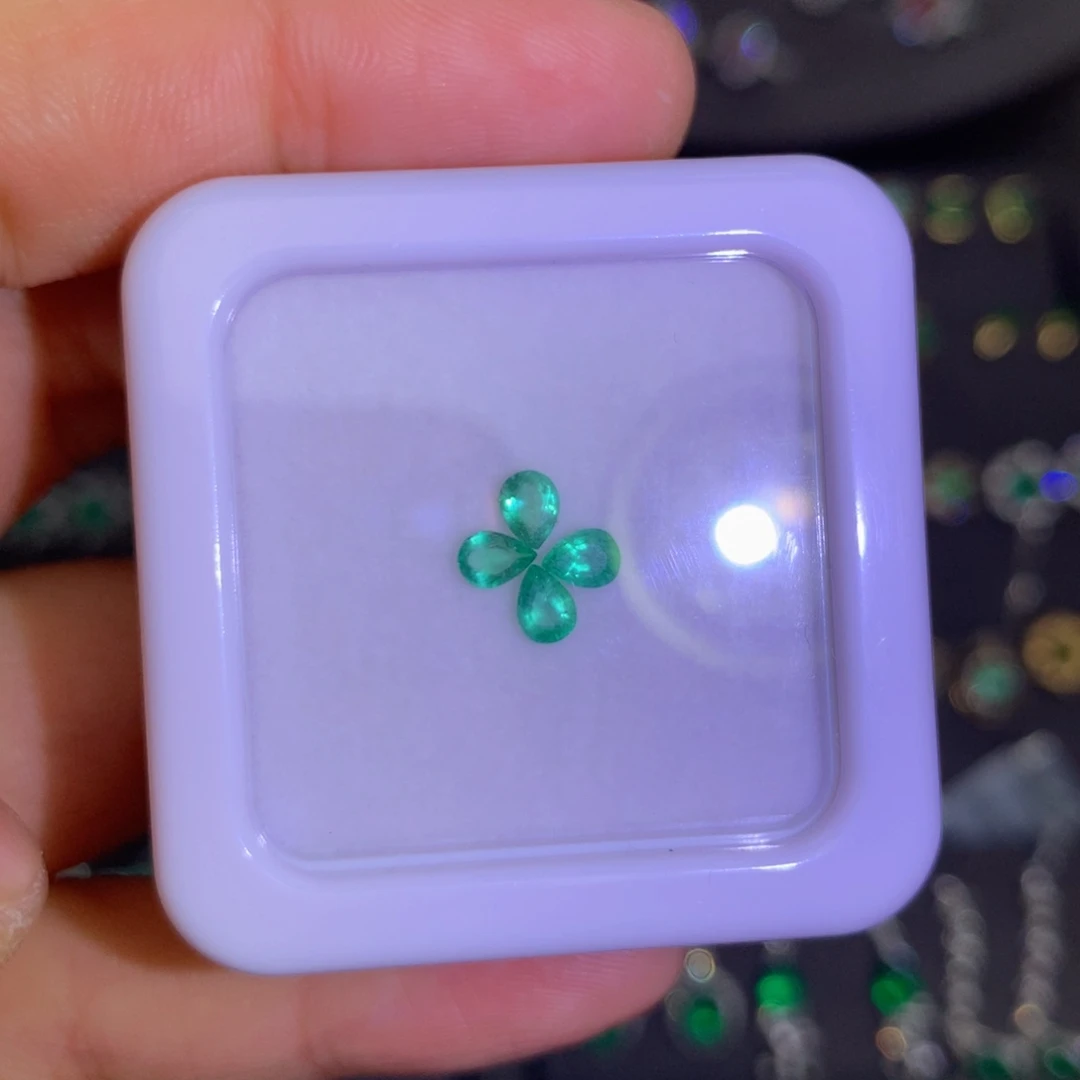 祖母绿裸石未镶嵌约0.5ct赞比亚随机发货