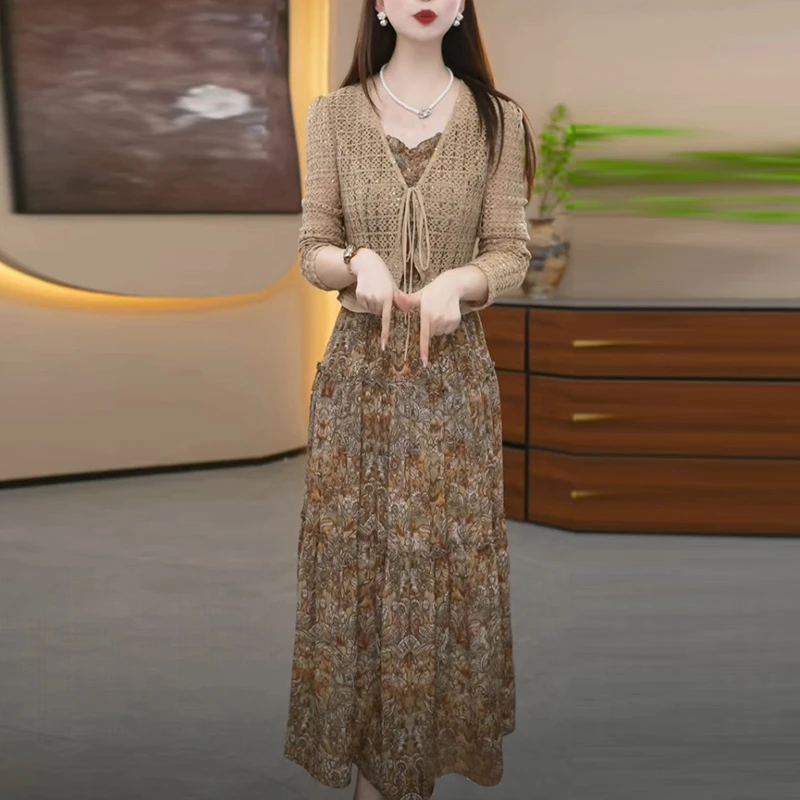 轻羽丝洋气减龄套装裙2025秋季新款长袖气质高级感两件套连衣裙子