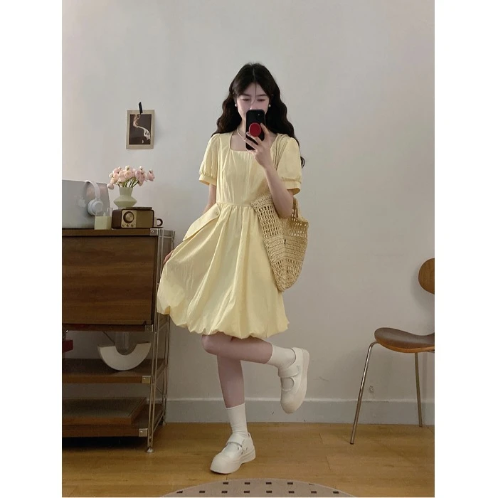 2025夏装新款胖mm大码女法式温柔风纯色花苞裙收腰蓬蓬连衣裙