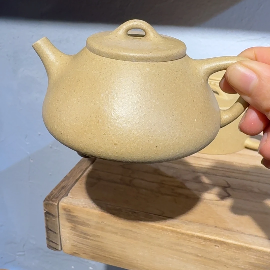 本山绿泥茶壶梨皮150毫升左右