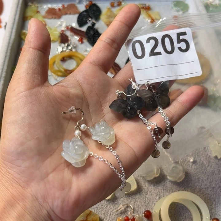 咸****合金蛇纹石玉耳饰