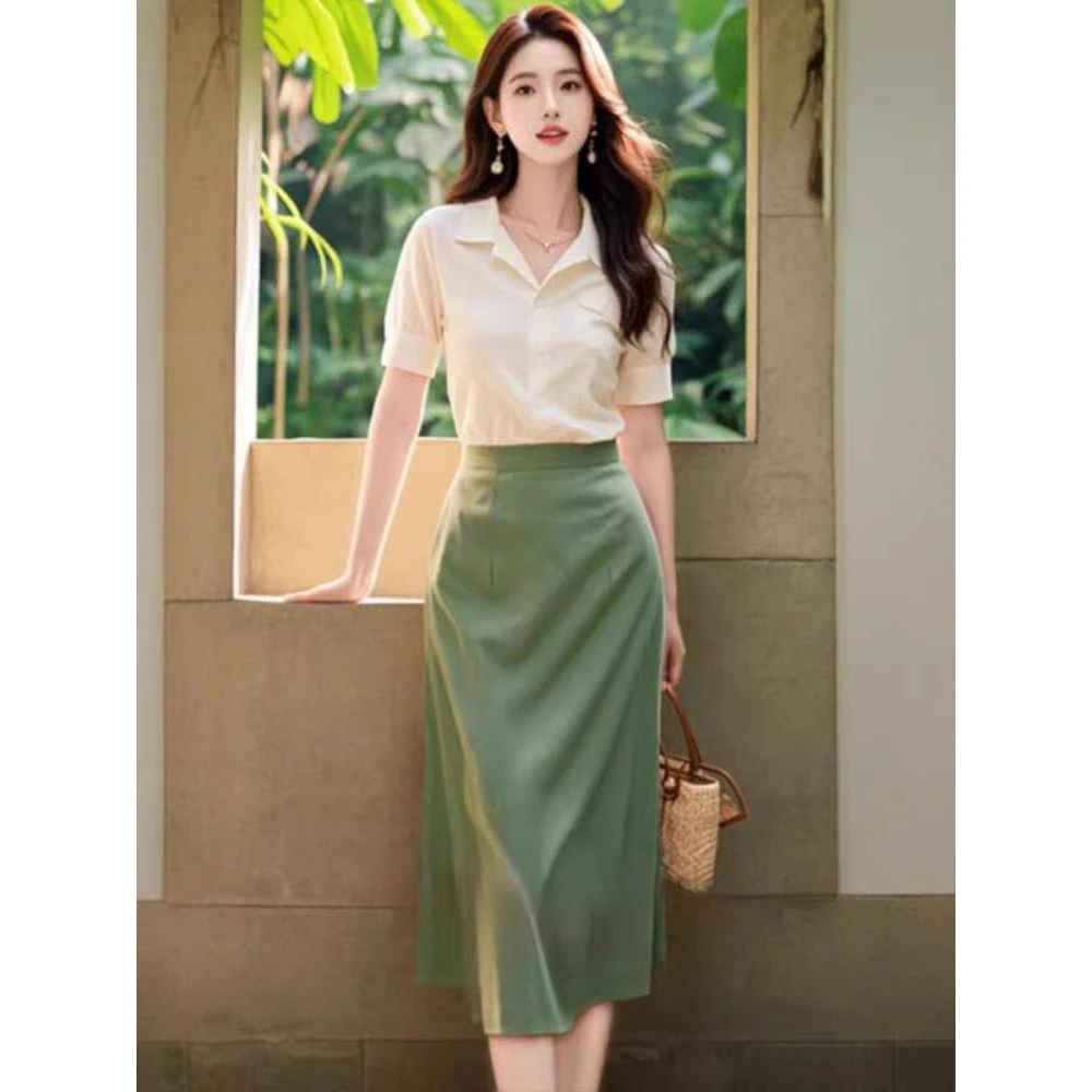 夏装上班通勤穿搭优雅女神范时尚高级感衬衫绿色半身裙两件套装女