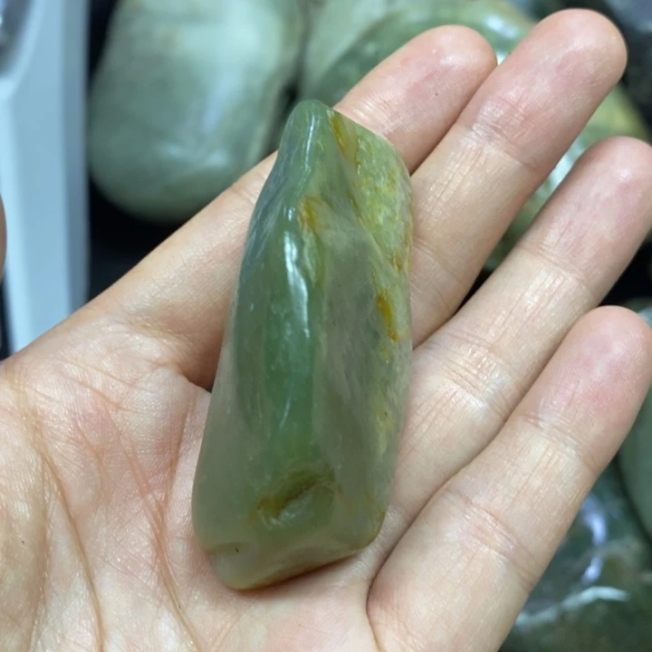 未镶嵌和田玉（糖玉）挂件