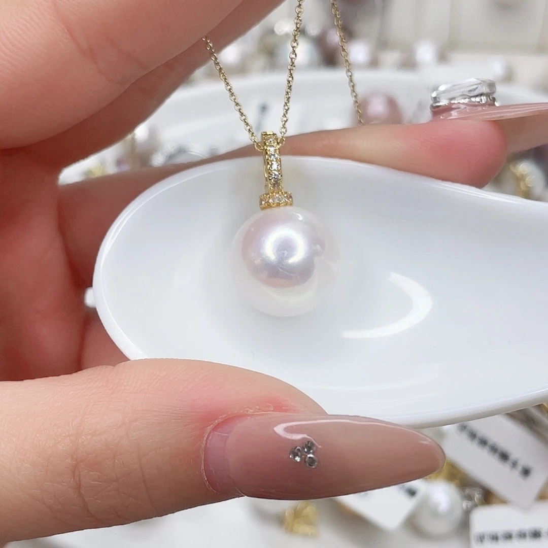 淡水珍珠吊坠(赠链)未镶嵌
