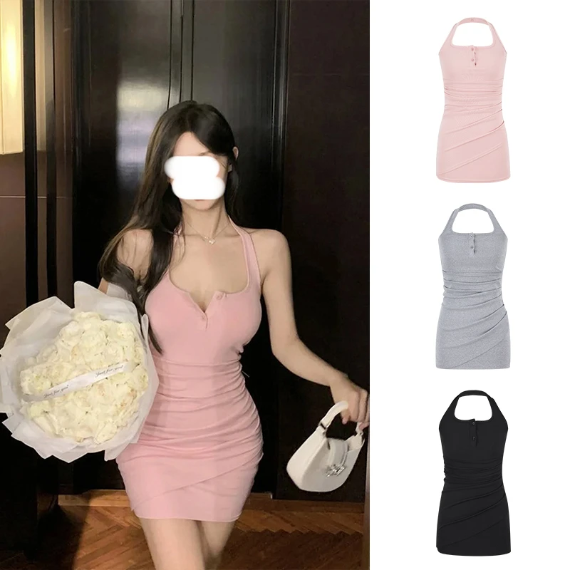 Moses Queen/魔西女王纯欲辣妹挂脖连衣裙褶皱收腰半开领包臀短裙