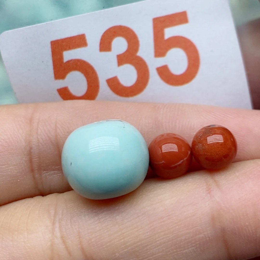 南红玛瑙未镶嵌珠宝奇石