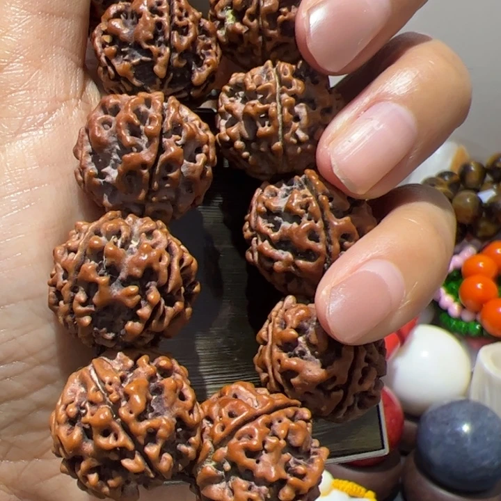 木质非金属黑药王西方牌子