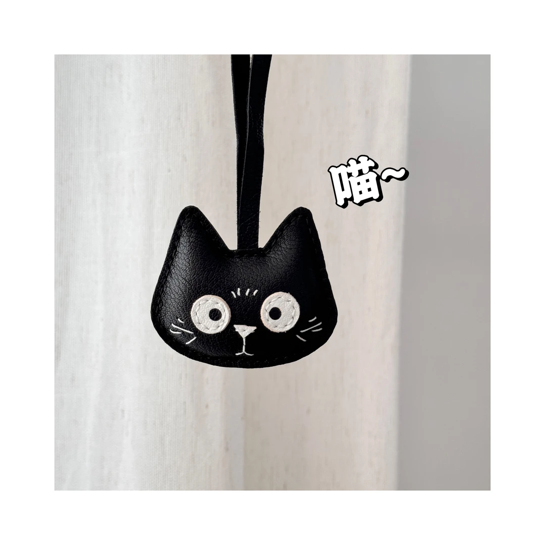 一只甜 小猫咪挂件一只