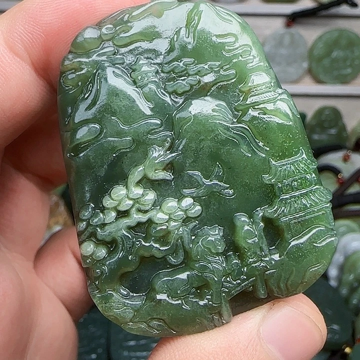 和田玉未镶嵌颈饰