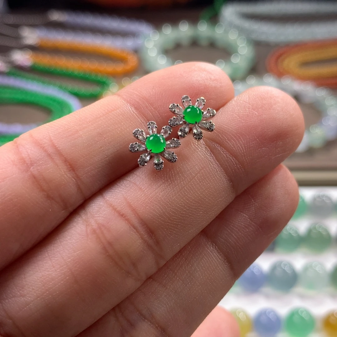 翡翠未镶嵌手链18.k金冰阳绿耳钉