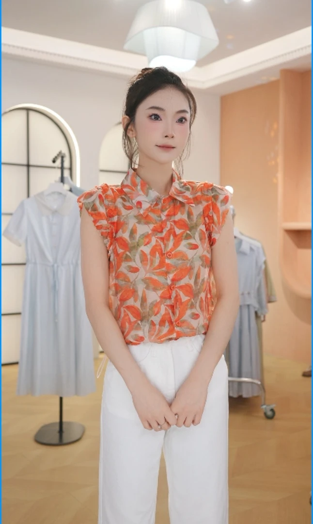 F2967时尚气质飞飞袖碎花衬衫夏季新款洋气显瘦花边袖遮肚上衣