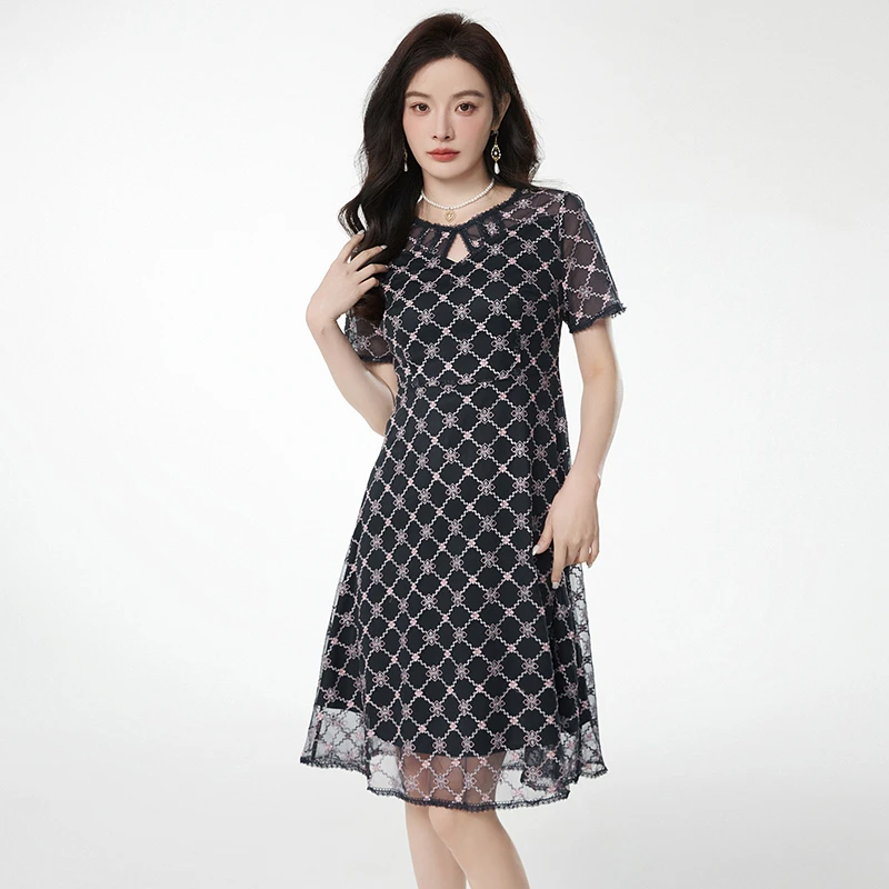 精致绣花中裙高腰显瘦裙子连衣裙女2025夏52HM0A0020
