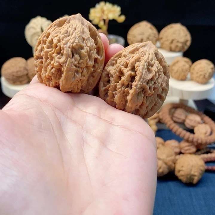 吊坠桃核麦穗虎头39