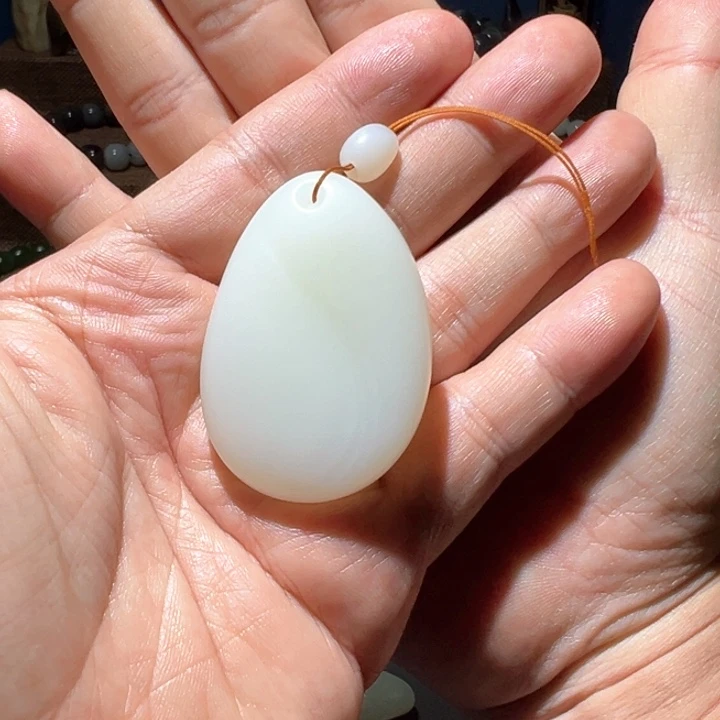 和田玉（糖玉）未镶嵌颈饰