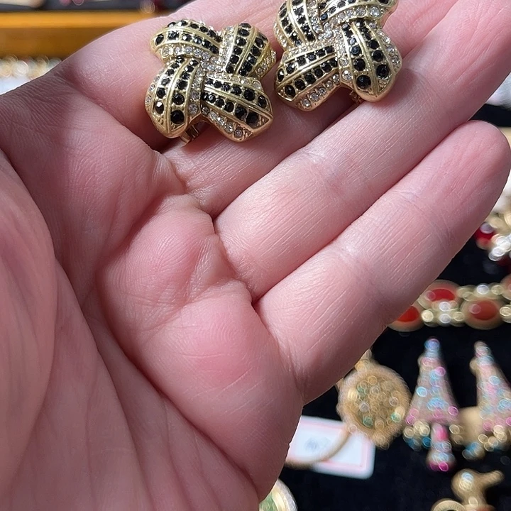 琉璃纯铜合金美丽的风景