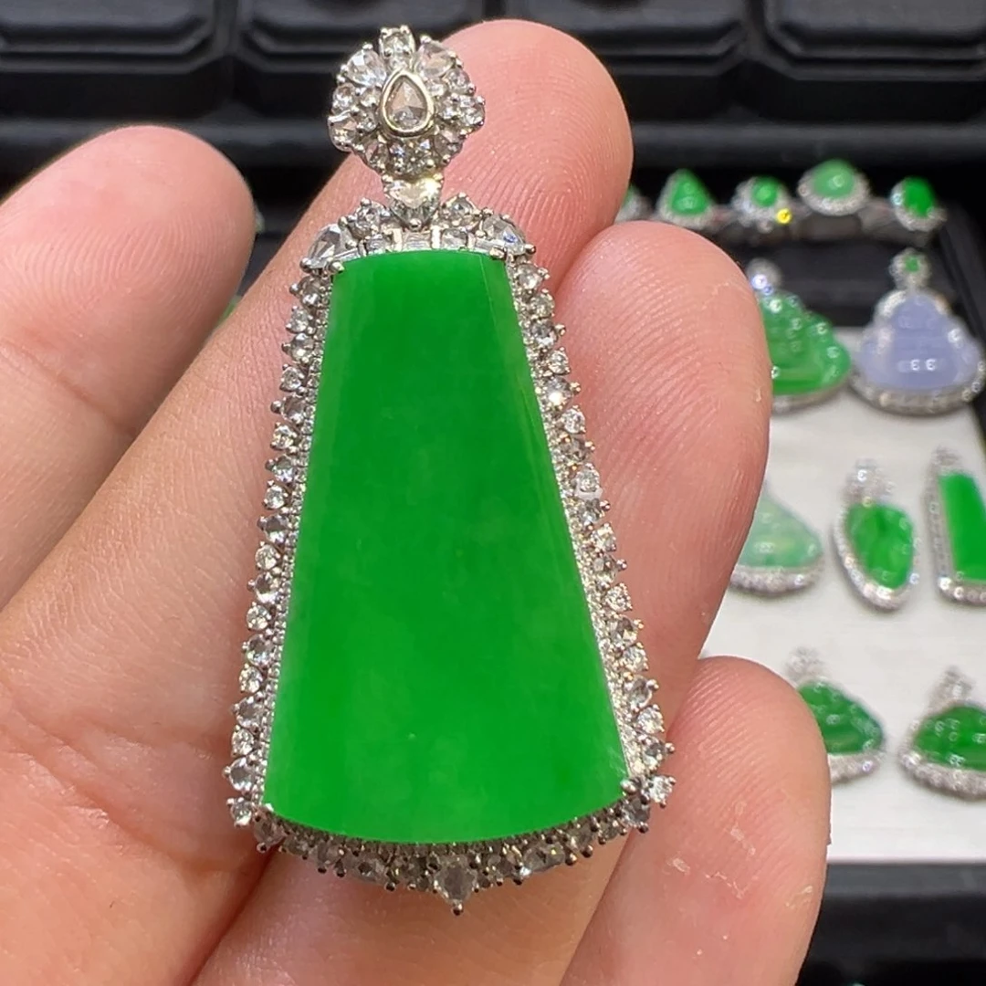 翡翠颈饰18K金镶嵌收货48小时鉴赏期（超时不退不换）