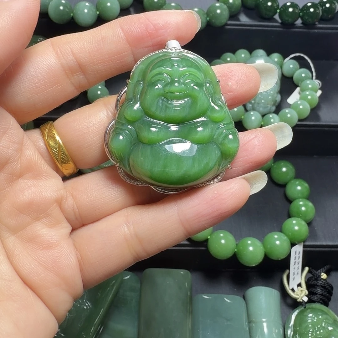 和田玉未镶嵌挂件