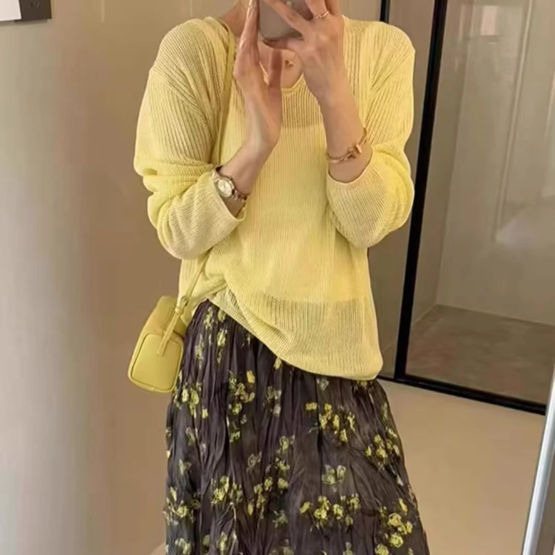 606/98059/149-9   v领镂空针织衫+半身裙两件套