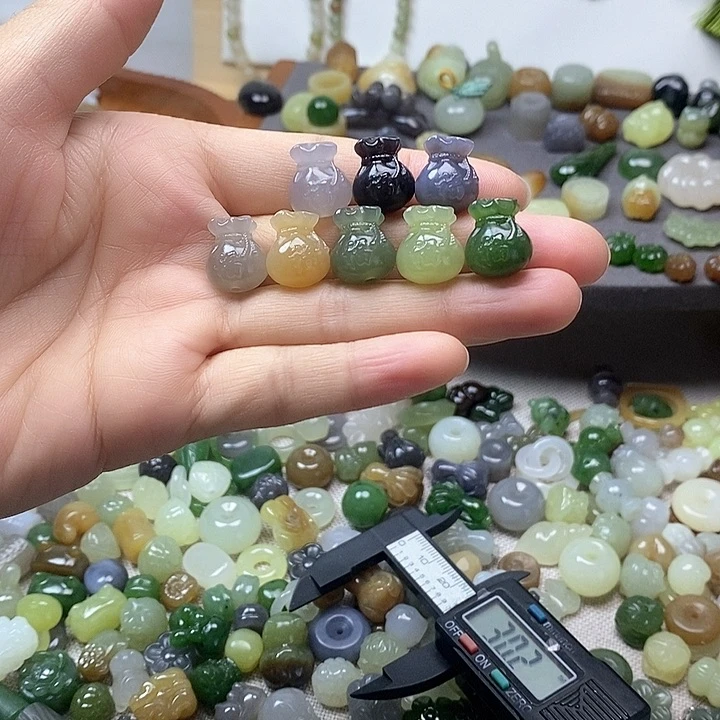 未镶嵌和田玉挂件福袋128一个多样性发其一