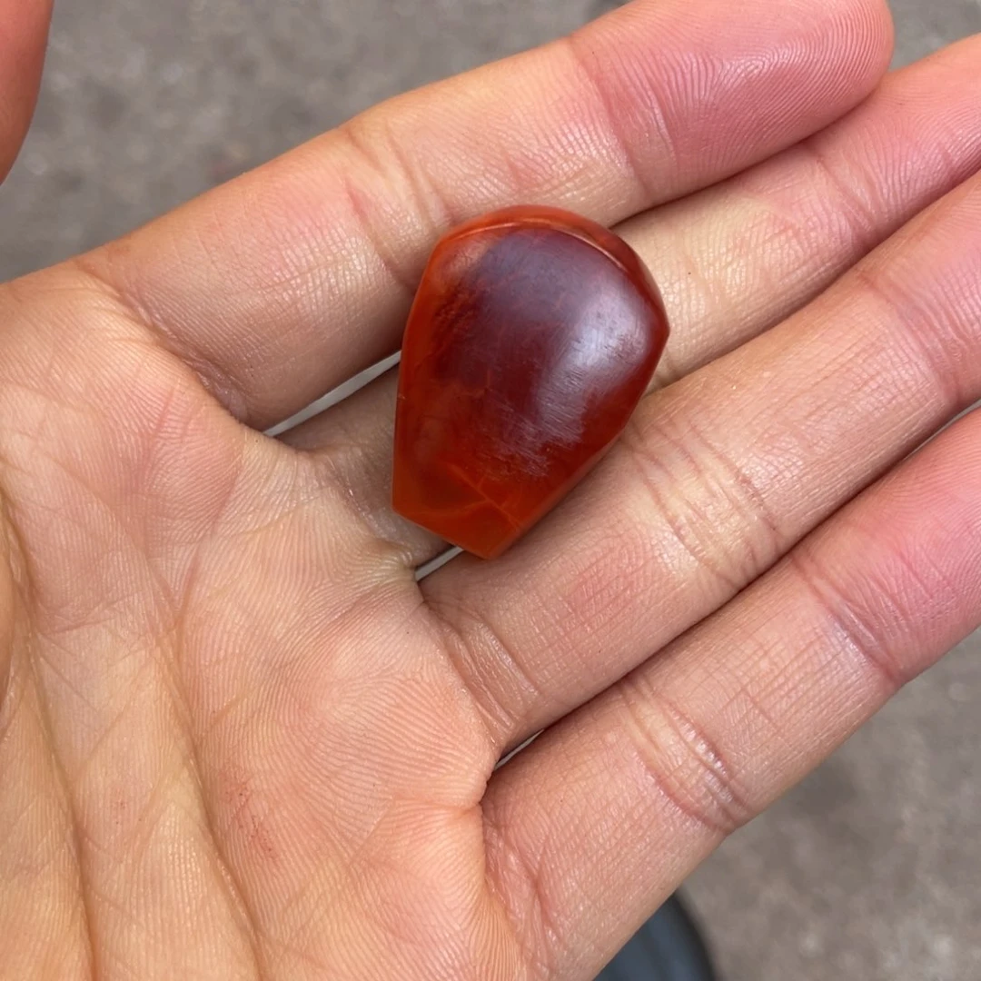 南红玛瑙挂件未镶嵌