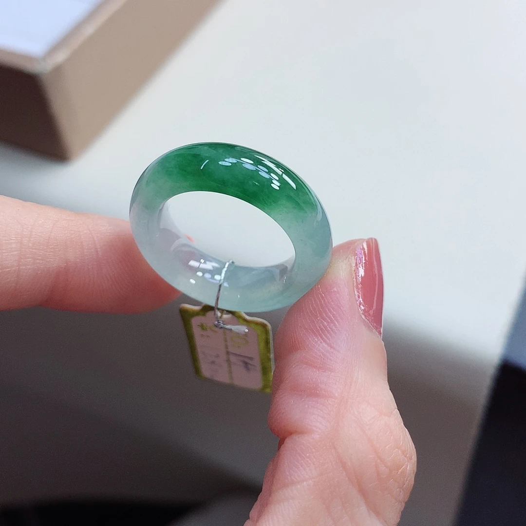 翡翠戒指未镶嵌14号
