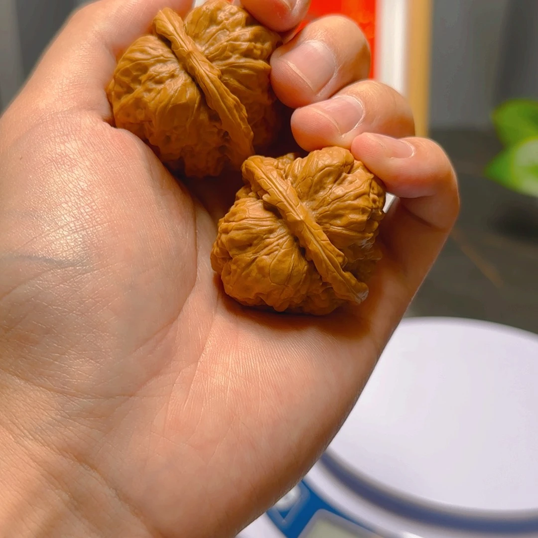 文玩核桃把件核***.蛤蟆头40尺打底