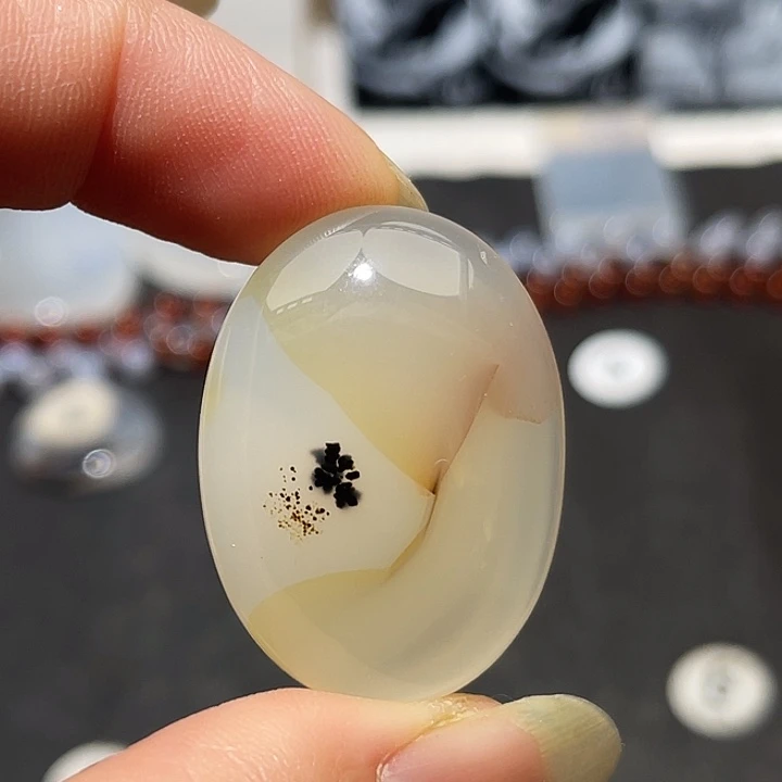 玛瑙/玉髓未镶嵌吊坠(不含链)