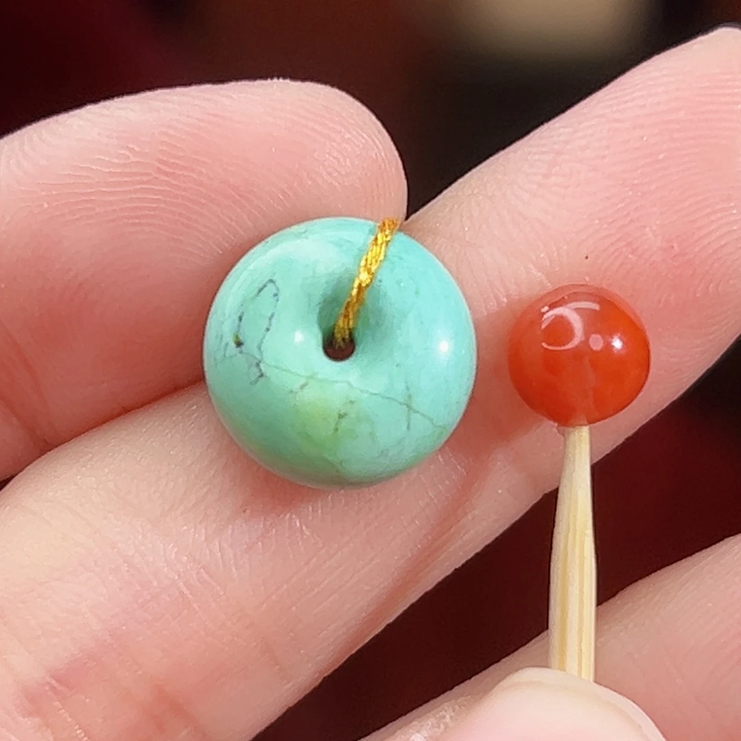 南红玛瑙未镶嵌珠宝奇石