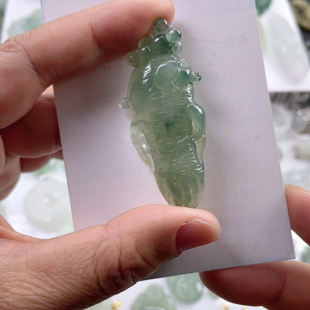 翡翠颈饰未镶嵌方*吊坠